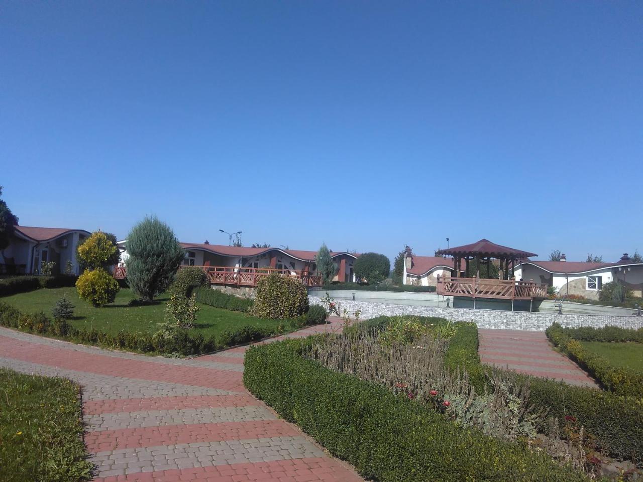 Грк Золота Підкова Motel Chupyra Exterior foto