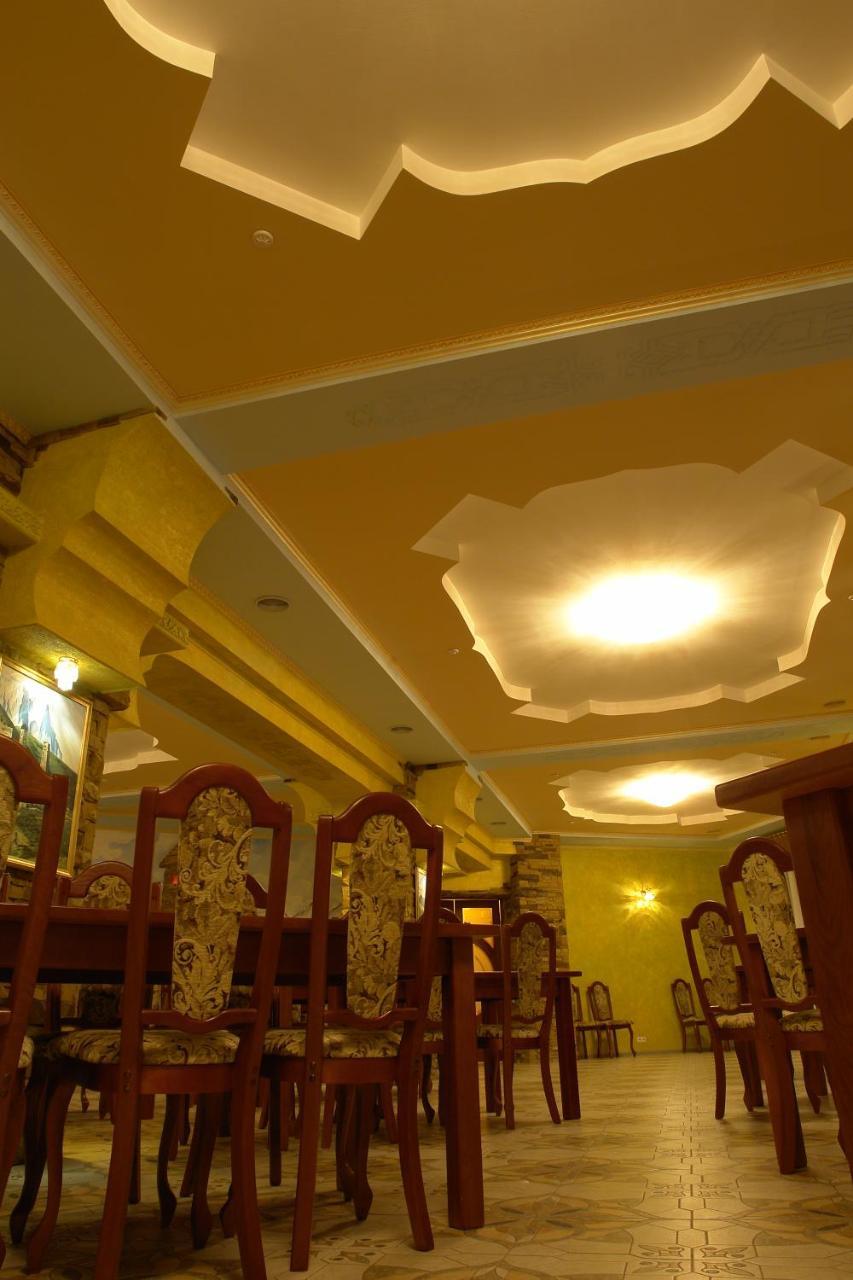 Грк Золота Підкова Motel Chupyra Exterior foto